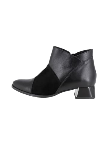 Usha Ankle Boots in Schwarz