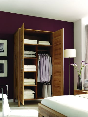 Vaja Kleiderschrank Zenna 2-trg Kernbuche massiv geölt in Braun