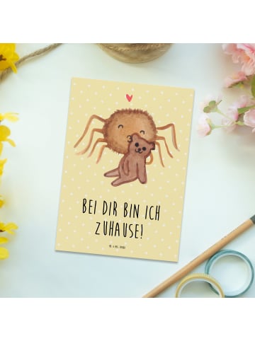 Mr. & Mrs. Panda Postkarte Spinne Agathe Teddy mit Spruch in Gelb Pastell