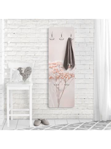 WALLART Garderobe - Zartrosane Wildblumen in Rosa