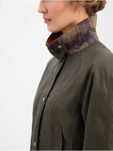 Barbour Jacke Beadnell Wax in oliv
