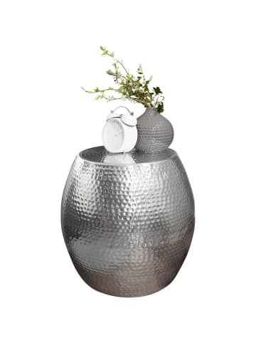 KADIMA DESIGN Beistelltisch Modern | Oriental, Alu-Hammerschlag, 42x42x42cm in Silber