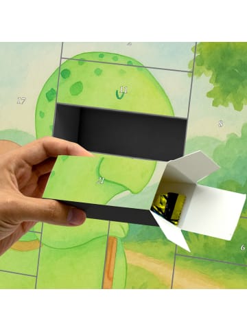 Mr. & Mrs. Panda Adventskalender Schildkröte Wanderer Design ohn... in Weiß