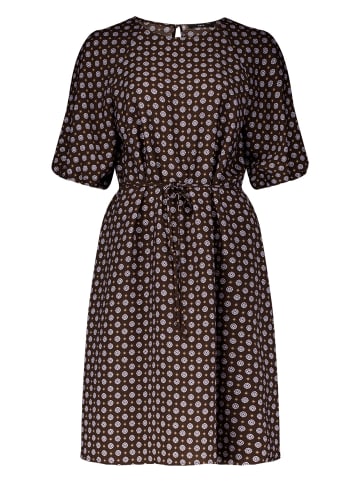 Zero Casual-Kleid mit Bindegürtel in Brown/Blue