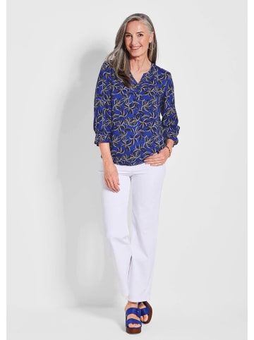 GOLDNER Kurzgröße:  Elegante Printbluse mit Rundhals in royalblau / marine / gemustert