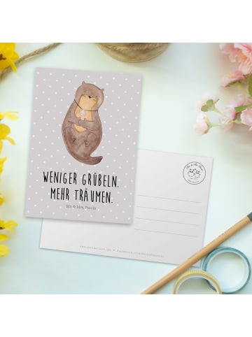 Mr. & Mrs. Panda Postkarte Otter Muschel mit Spruch in Grau Pastell