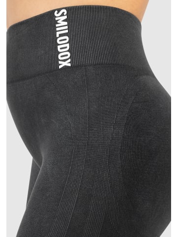 SMILODOX Leggings Sonnia Scrunch in Acid Schwarz