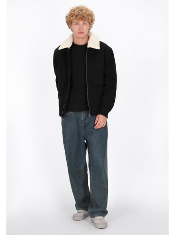 MO Men Jacket in black
