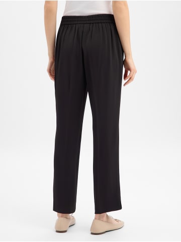 comma Hose in schwarz