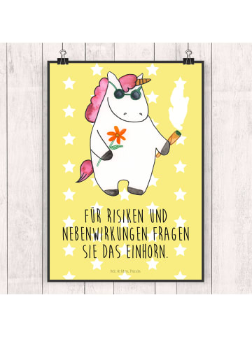 Mr. & Mrs. Panda Plakat Einhorn Woodstock mit Spruch in Gelb Pastell