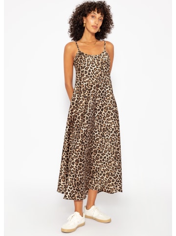 SASSYCLASSY Satin Kleid in Leo-Print in Braun