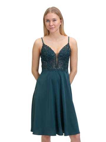 Vera Mont Abendkleid mit Stickerei in Dusty Slate