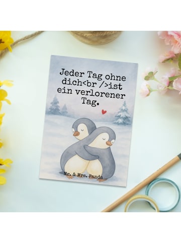 Mr. & Mrs. Panda Grußkarte Pinguine Kuscheln Design mit Spruch in Weiß