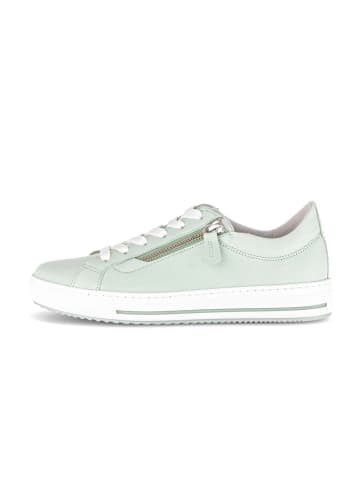 Gabor Sneaker low in grün