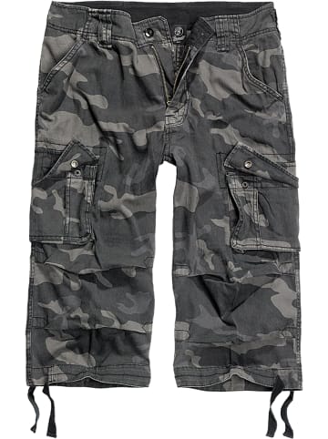 Brandit Shorts in darkcamo