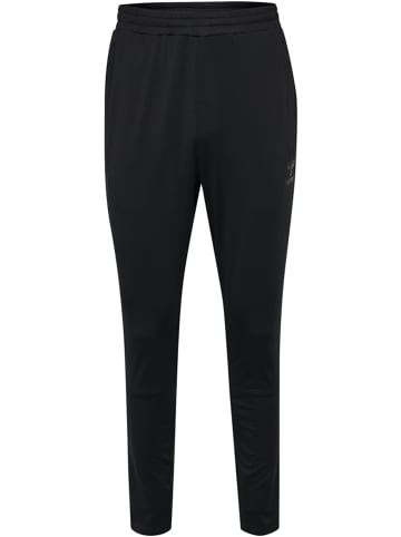 Hummel Hosen Hmlaston Tapered Pants in BLACK