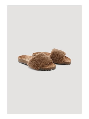 Hessnatur Teddyplüsch-Pantolette in camel