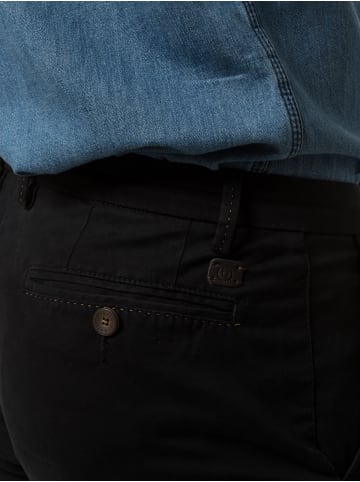 Bugatti Hose in schwarz