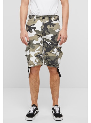 Brandit Cargo Shorts in snowcamo