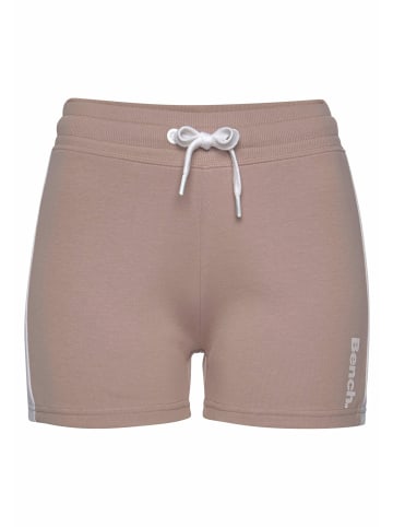 Bench Relaxshorts in beige-weiß