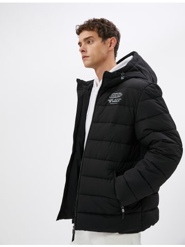 KOTON Jacke Anorak in Schwarz