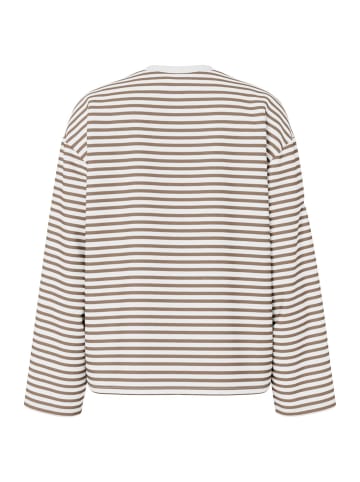 Pieces Oberteil mit langen Ärmeln in Cloud Dancer 1