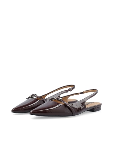 Bianco Slingbacks in BurgundyPatent1