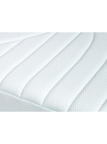 Tempur Pro® CoolQuilt Visco-Matratze 140 x 200 cm in weiß