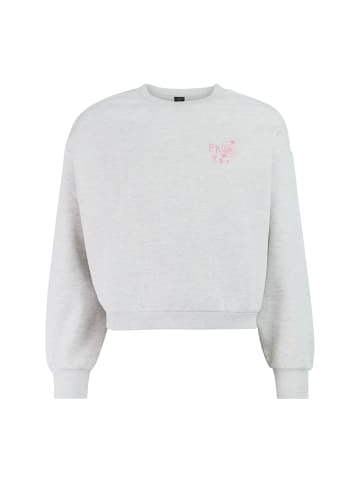 Protest " PRTPoetry in White Melange