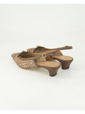 George Watts Slingpumps in Braun