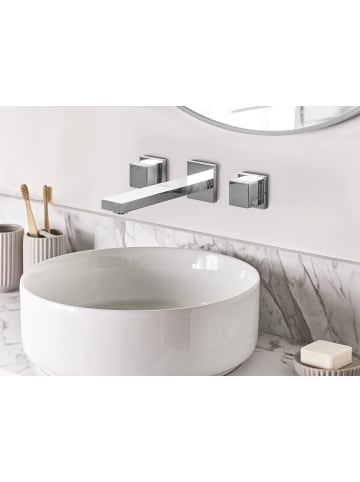 Beliani Wasserhähne PAILON in Silber - (W) 30 x (H) 9 x (L) 21 cm