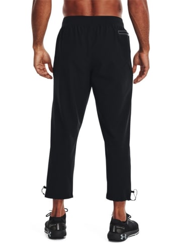 Under Armour Trainingshose "UA Unstoppable Crop Pants" in Schwarz