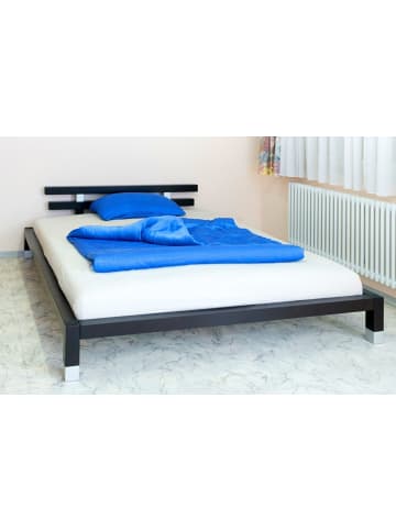 Vaja Bettgestell Massiv Kiefer schwarz lackiert 160 x 200 cm in Schwarz