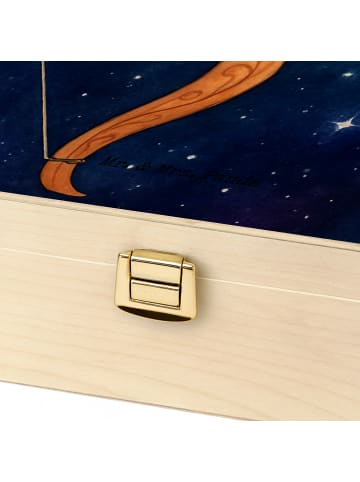 Mr. & Mrs. Panda Tee Box Sternzeichen Schütze Design mit Spruch in Weiß