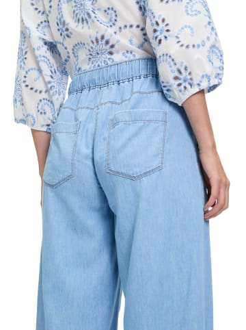BETTY & CO Casual-Hose mit elastischem Bund in Light Blue Denim