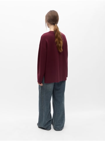 Object Pullover in Windsor Wine
