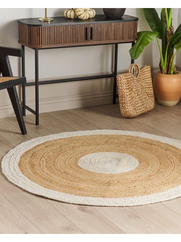 Beliani Geflochtener Teppich YAYALAR in Beige/Weiß - (W) 140 x (L) 140 cm