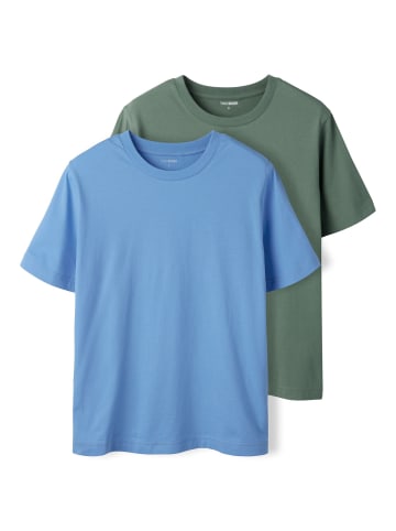 TWO SOON T-Shirt in Laurel Wreath
