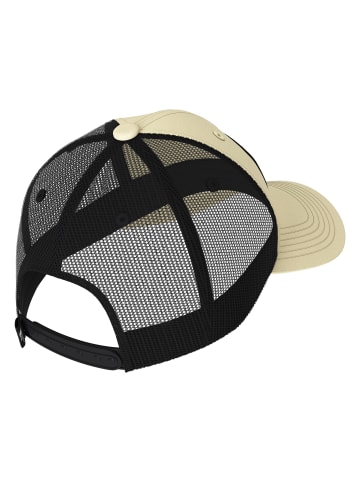 The North Face Mudder Trucker Cap in Ivory