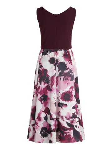 Vera Mont Cocktailkleid mit ausgestelltem Rock in Patch Purple/Purple