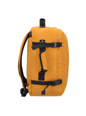 Cabinzero Classic 36L Cabin Backpack Rucksack 44 cm in orange chill