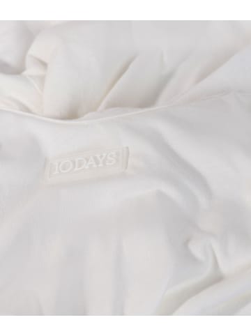 10Days Entspannt geschnittenes T-Shirt mit V-Ausschnitt in Ecru