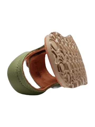 Froddo Sandalen in Oliv