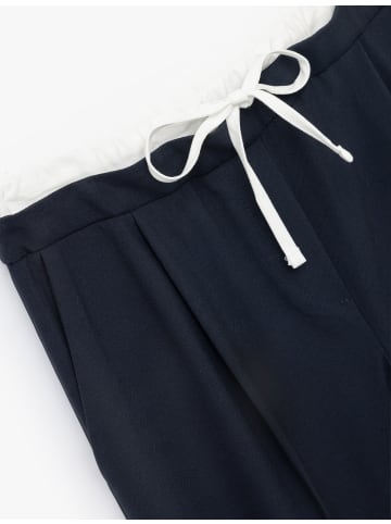 KOTON HOSEN in Marineblau