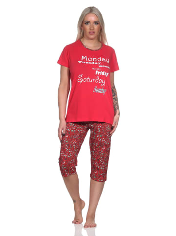 NORMANN Damen Capri Pyjama mit Allover-Muster und Frontprint in rot