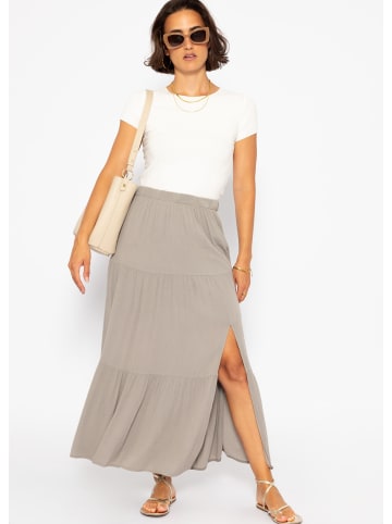 SASSYCLASSY Maxi Volantsrock in Crinkle-Optik in Taupe