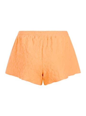 Protest " PRTMaritza in Shocking Orange