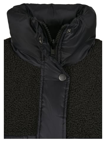Urban Classics Outdoor Jackets in black