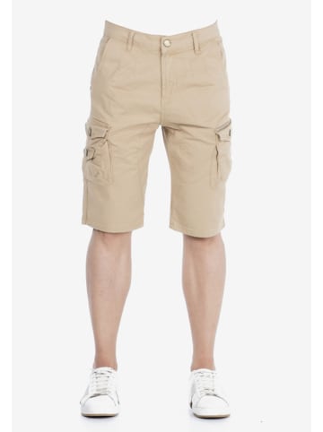 Cipo & Baxx Shorts in CAMEL