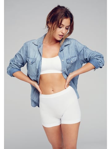 Jockey Shapewear Skimmies Short Length in Weiß